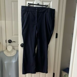 Lane Bryant women’s navy blue 20 short pants